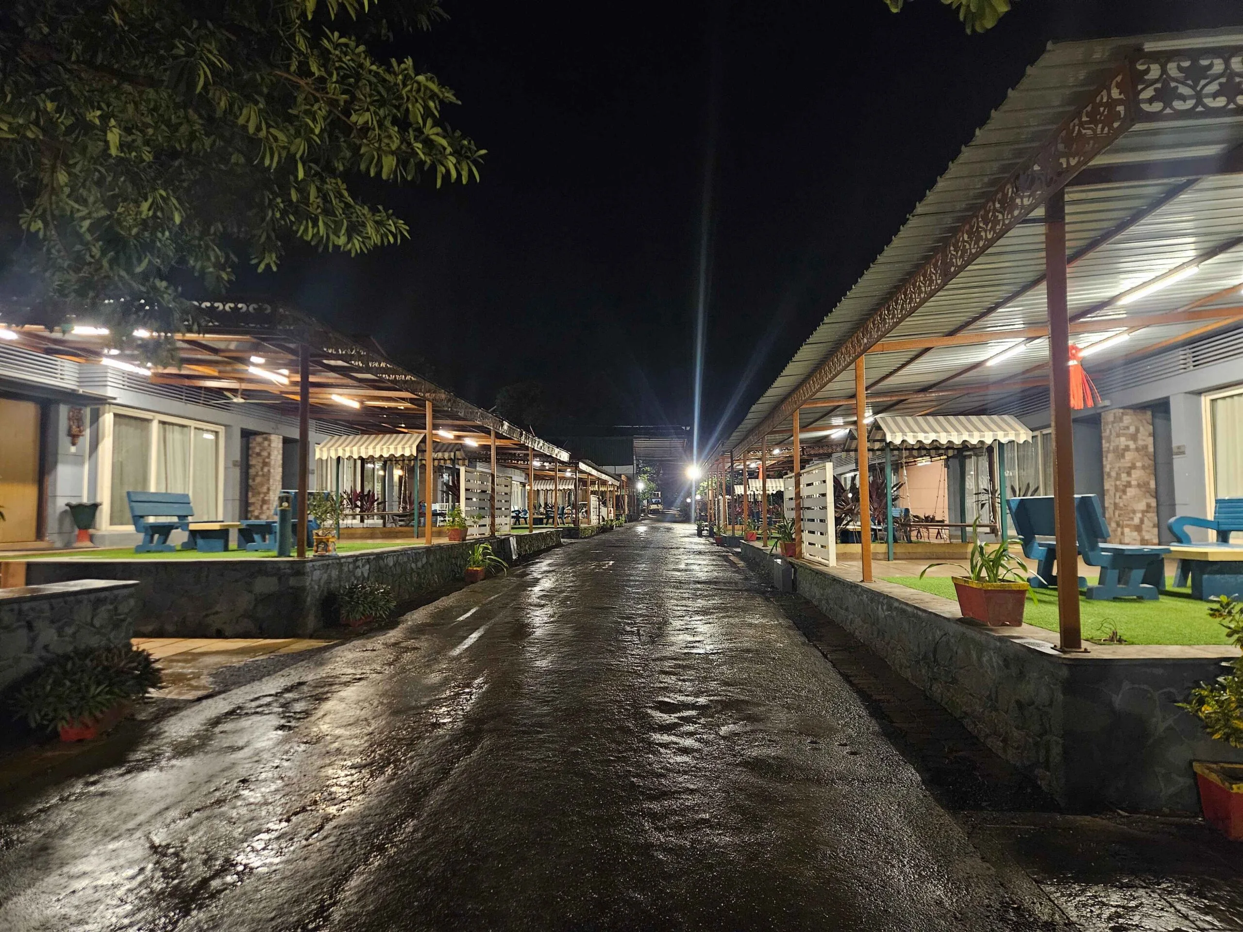 Elegant hotel interior with modern décor, featuring a comfortable seating area and ambient lighting.